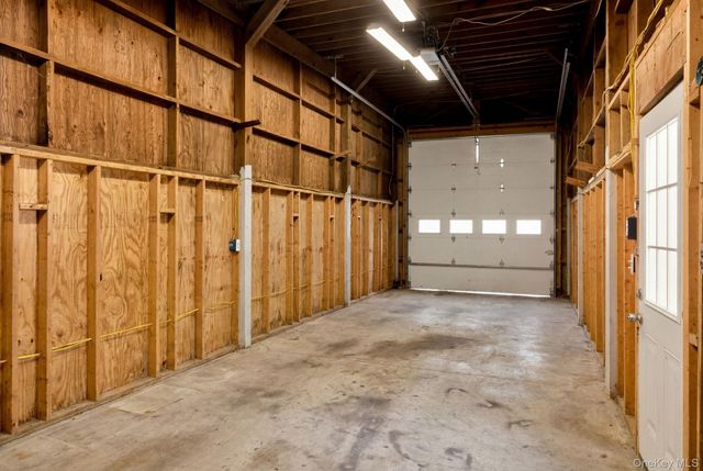61 Merritt, Kingston, NY 12401
