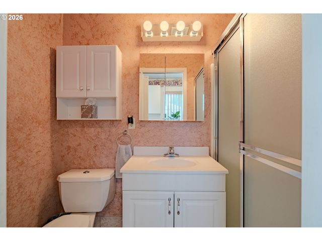 8605 Nw 9TH Ave, Vancouver, WA 98665