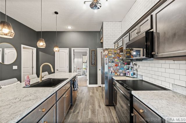 8158 Wagner Avenue NE, New Salisbury, IN 47161