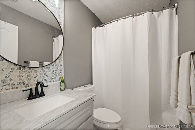 8158 Wagner Avenue NE, New Salisbury, IN 47161