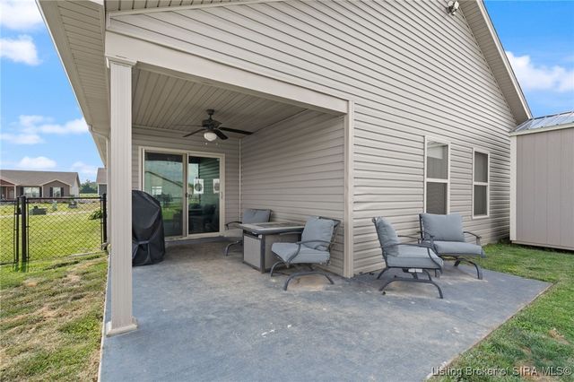 8158 Wagner Avenue NE, New Salisbury, IN 47161