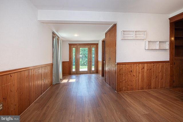 202 SHENANDOAH AVE, Edinburg, VA 22824