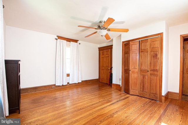 202 SHENANDOAH AVE, Edinburg, VA 22824