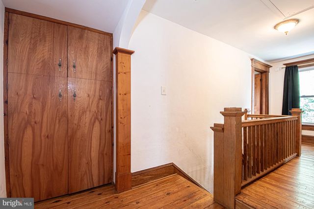202 SHENANDOAH AVE, Edinburg, VA 22824