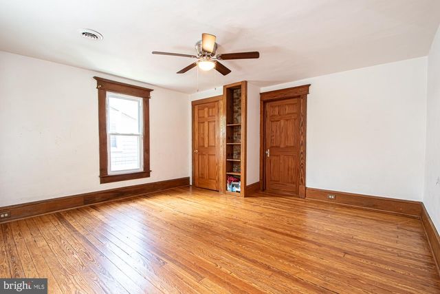 202 SHENANDOAH AVE, Edinburg, VA 22824