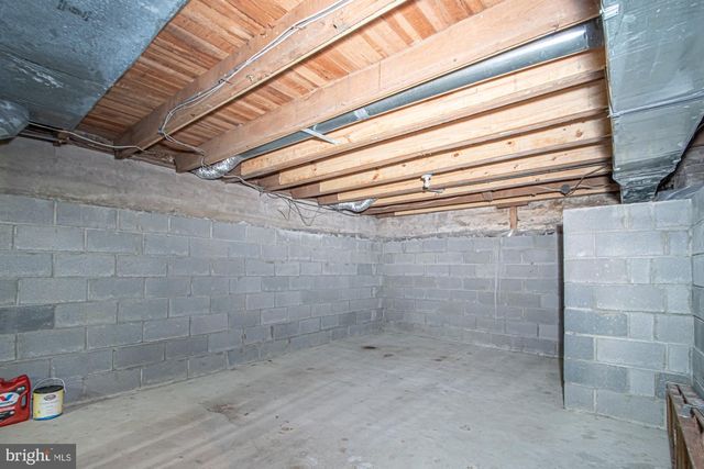 202 SHENANDOAH AVE, Edinburg, VA 22824