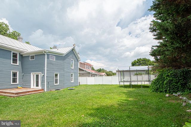 202 SHENANDOAH AVE, Edinburg, VA 22824