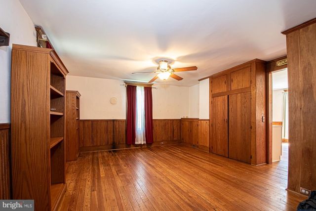 202 SHENANDOAH AVE, Edinburg, VA 22824