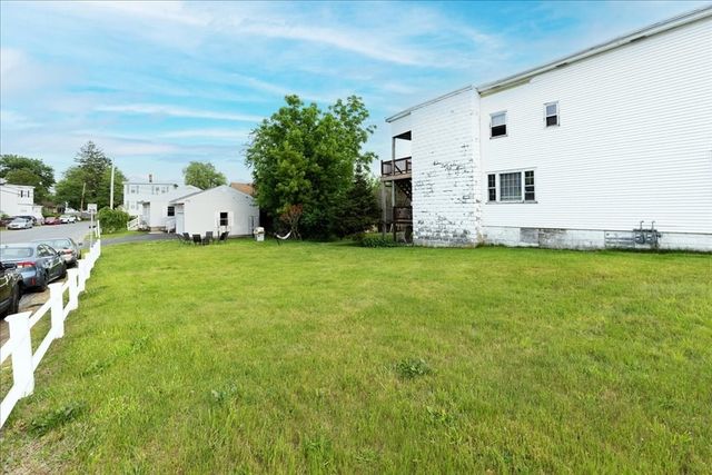 5 Meriline Ave, Methuen, MA 01844