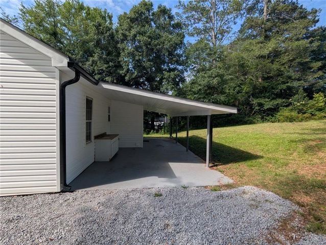 305 Burson Avenue, Carrollton, GA 30117