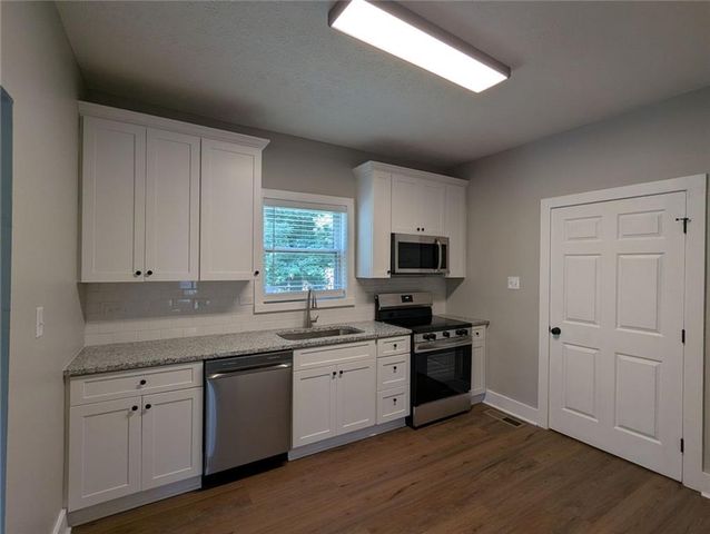 305 Burson Avenue, Carrollton, GA 30117