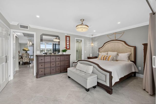 445 Dover C, West Palm Beach, FL 33417