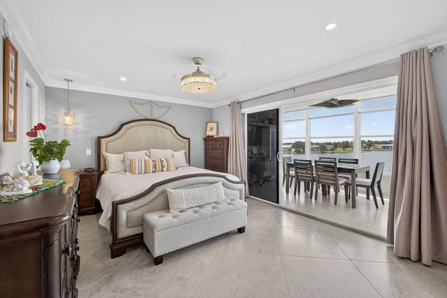 445 Dover C, West Palm Beach, FL 33417