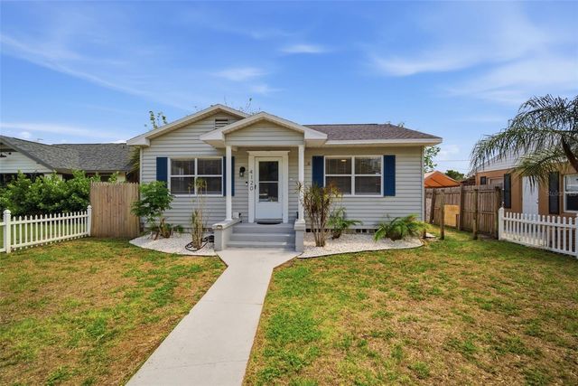 4120 BURLINGTON AVENUE N, St Petersburg, FL 33713