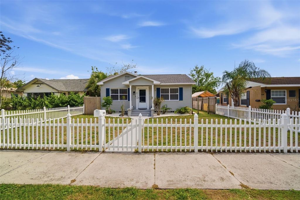 4120 BURLINGTON AVENUE N, St Petersburg, FL 33713