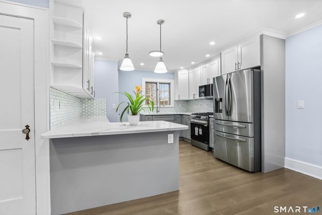 17 Reservoir Avenue, Norwalk, CT 06850