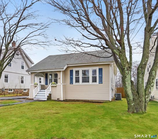 17 Reservoir Avenue, Norwalk, CT 06850