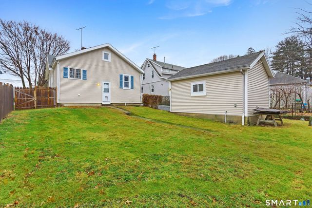 17 Reservoir Avenue, Norwalk, CT 06850