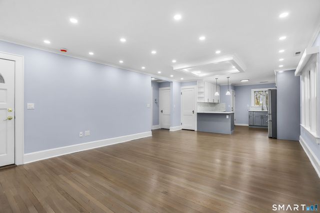 17 Reservoir Avenue, Norwalk, CT 06850