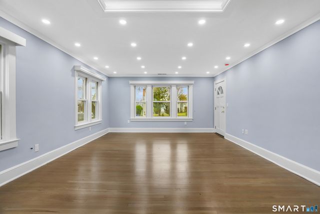 17 Reservoir Avenue, Norwalk, CT 06850