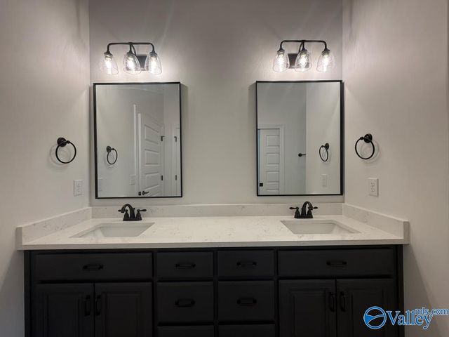 26433 Old Town Drive, Athens, AL 35613