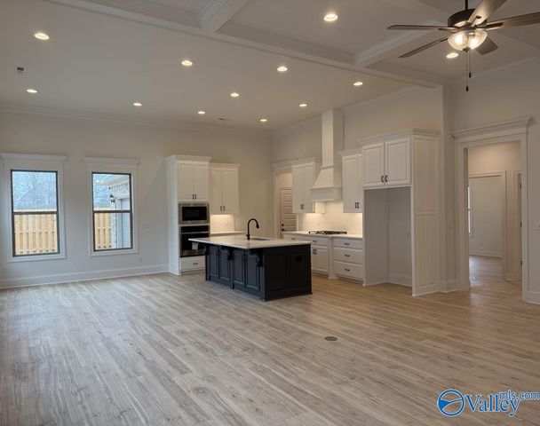 26433 Old Town Drive, Athens, AL 35613