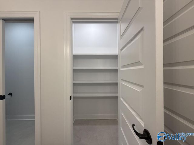 26433 Old Town Drive, Athens, AL 35613