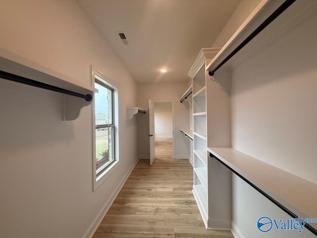 26433 Old Town Drive, Athens, AL 35613