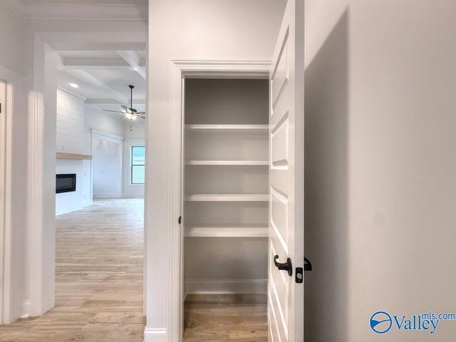 26433 Old Town Drive, Athens, AL 35613