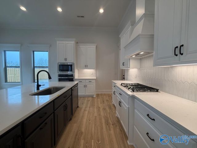 26433 Old Town Drive, Athens, AL 35613