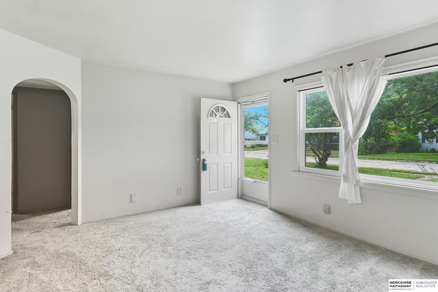 2232 Wilson Drive, Bellevue, NE 68005