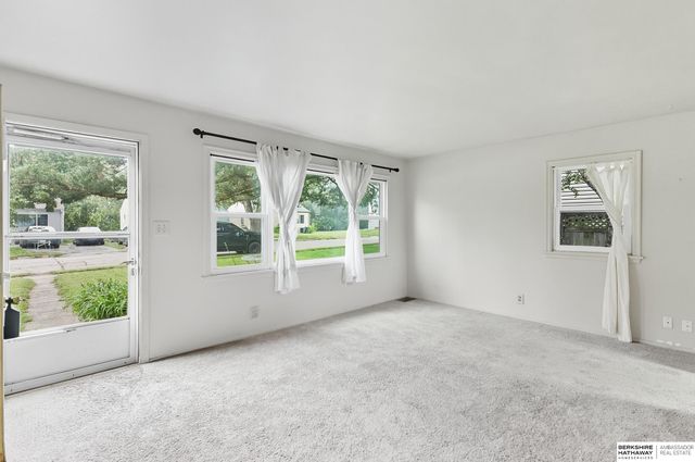 2232 Wilson Drive, Bellevue, NE 68005