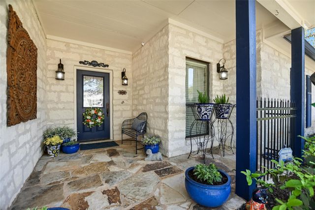 101 Western SPUR, Horseshoe Bay, TX 78657