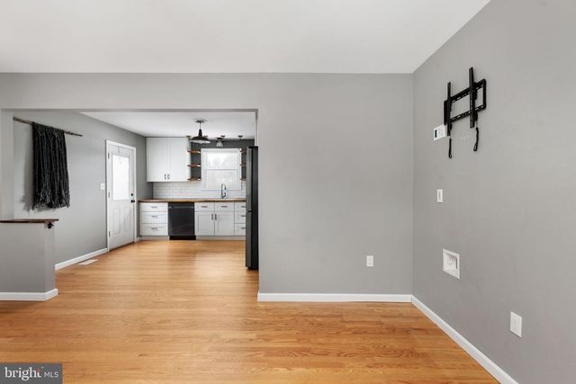206 ALEXANDRIA ST, Fredericksburg, VA 22408