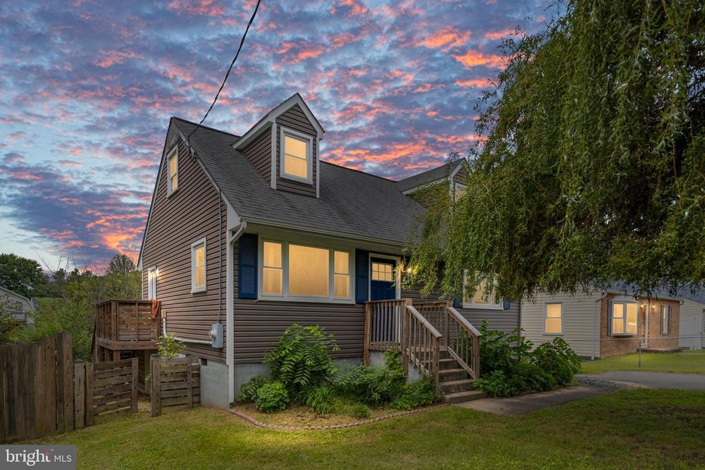 206 ALEXANDRIA ST, Fredericksburg, VA 22408