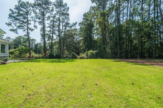 2160 Rifle Range Road, Mount Pleasant, SC 29466