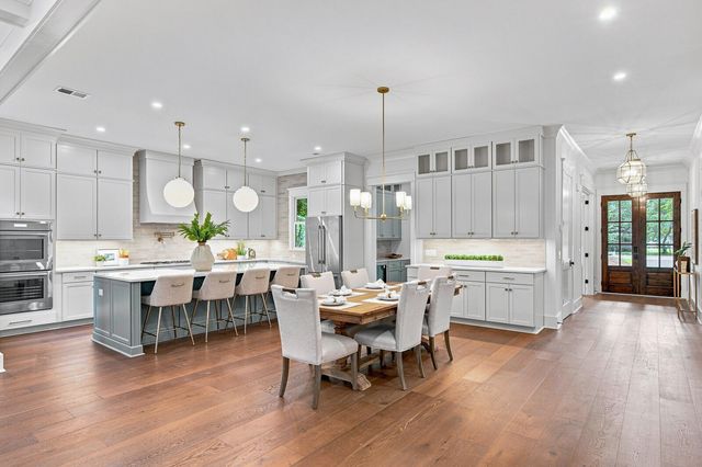 2160 Rifle Range Road, Mount Pleasant, SC 29466