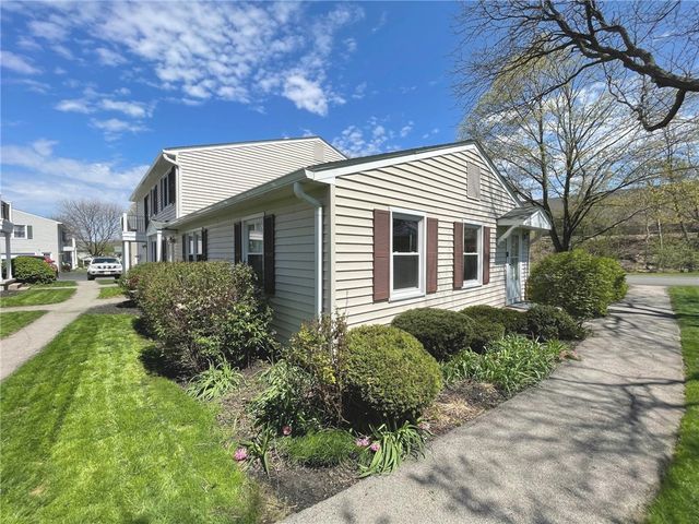 1 Swan Trail, Perinton, NY 14450