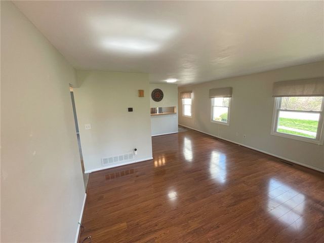 1 Swan Trail, Perinton, NY 14450