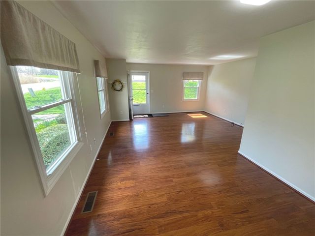 1 Swan Trail, Perinton, NY 14450