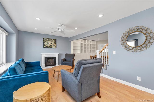 6 Birch Lane, Massapequa Park, NY 11762