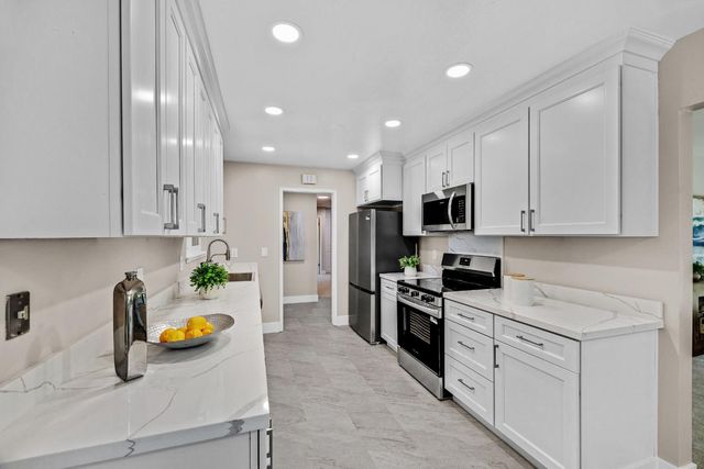 3385 Valley Square Lane, San Jose, CA 95117