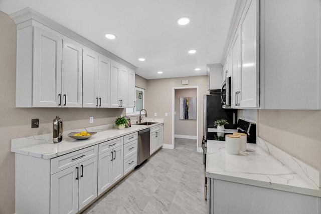 3385 Valley Square Lane, San Jose, CA 95117