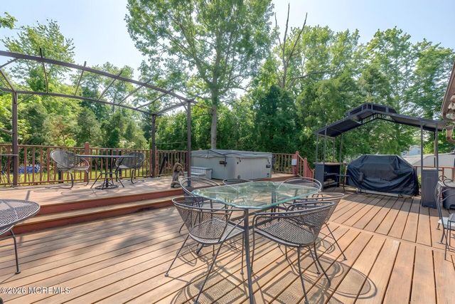 179 Docare Road, Jackson, NJ 08527