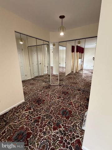 20 INDEPENDENCE PL, Newtown, PA 18940