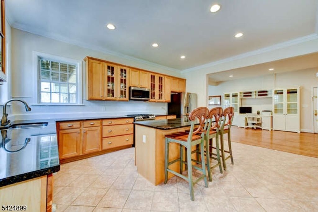 1812 Bellew Pl, South Plainfield Boro, NJ 07080 — photo 4
