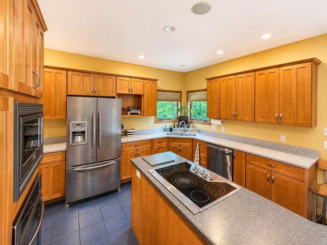 1825 Bringold Drive, Verona, WI 53593