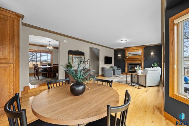 1601 S Sierra Cir Circle, Sioux Falls, SD 57110