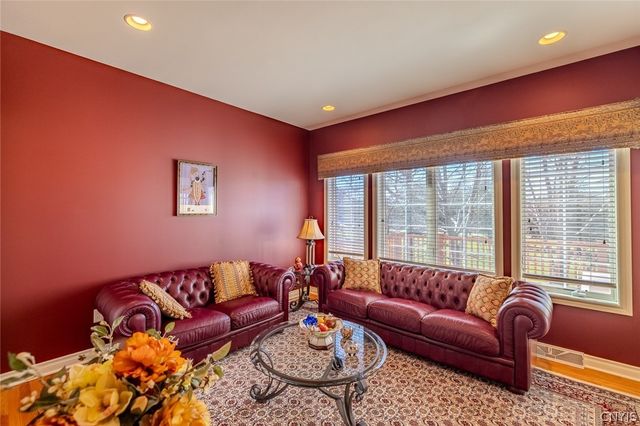 6047 Bay Hill Circle, Dewitt, NY 13078