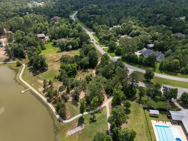 6919 Texas Trace, Montgomery, TX 77316